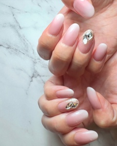 B3EE53F6-EC57-41A7-B533-B2139DD6C7D0